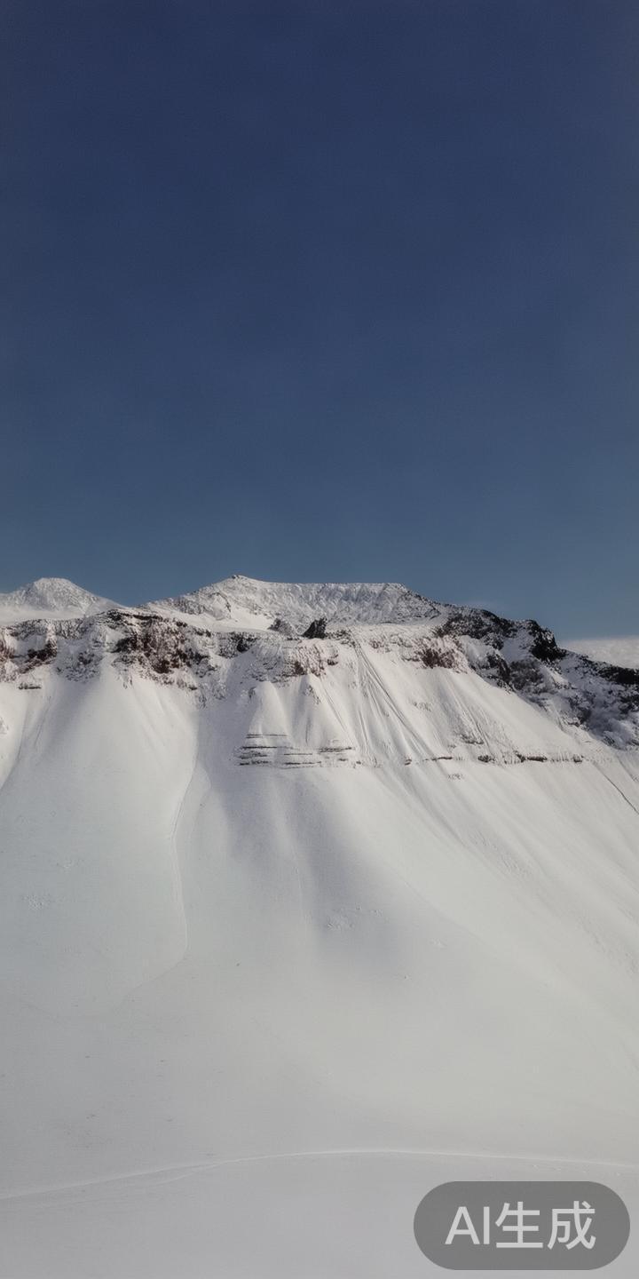 九游会体育平台以其高清流畅的直播体验著称，不仅提供